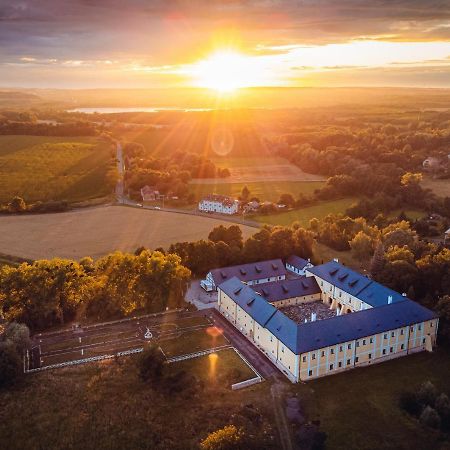 Chateau Rychvald Hotel Exterior photo