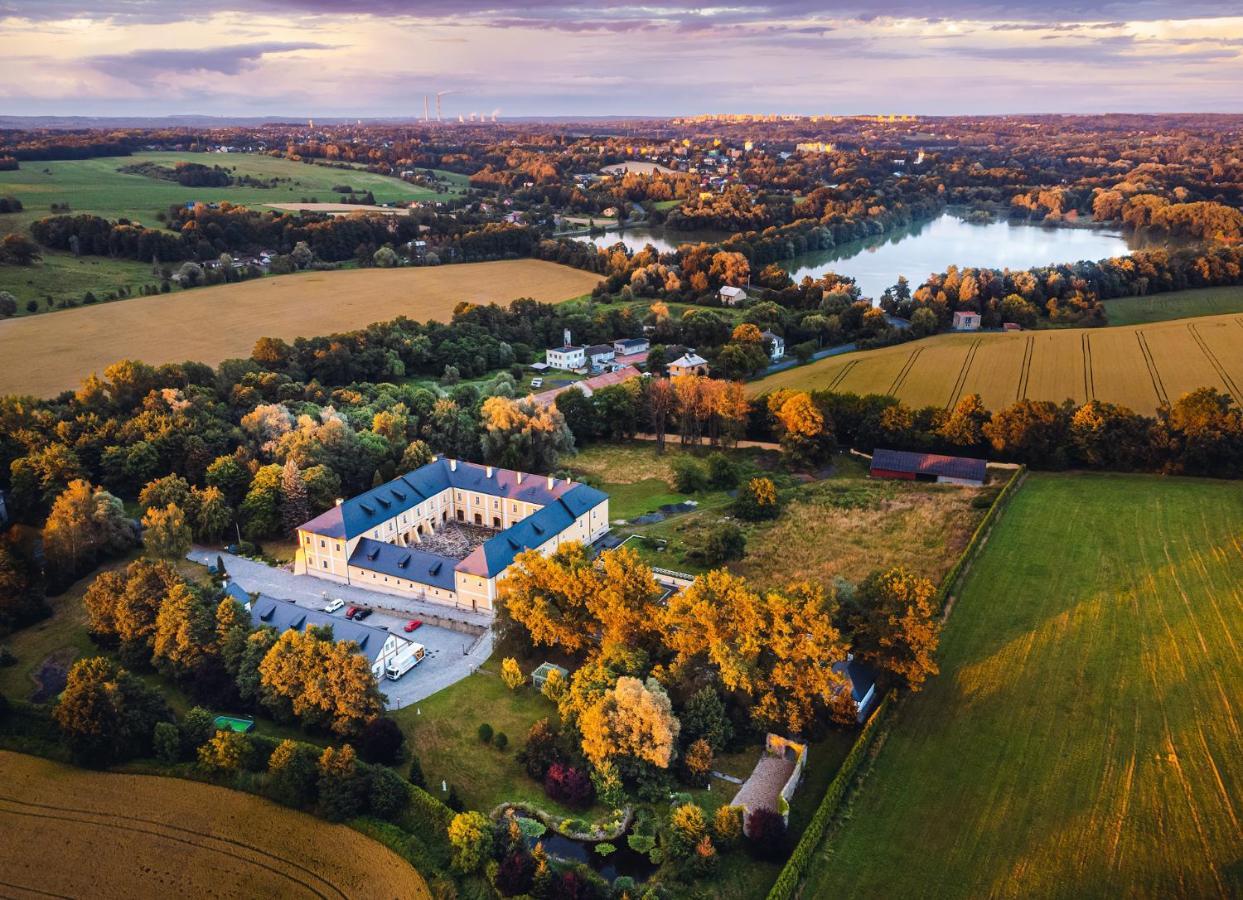 Chateau Rychvald Hotel Exterior photo